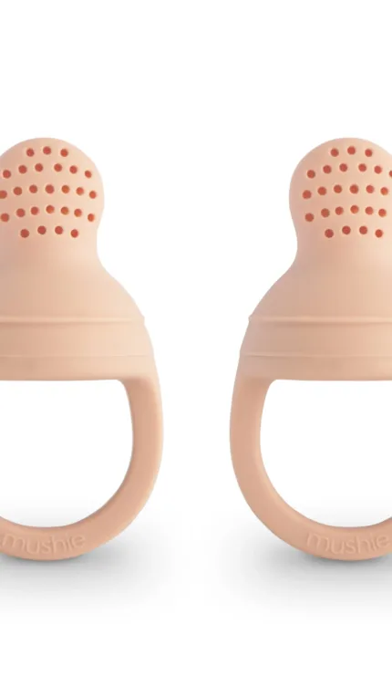 Mushie - Fresh Food Feeder - Blush
