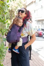 Huggy Plus Peuter Draagzak - Berry - Afbeelding 2