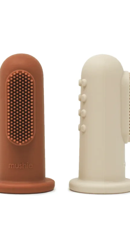Mushie - Finger Toothbrush - Sand/Clay