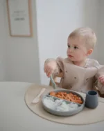 Mushie - First Feeding Baby Spoons - Cambridge Blue/Sand - Afbeelding 2