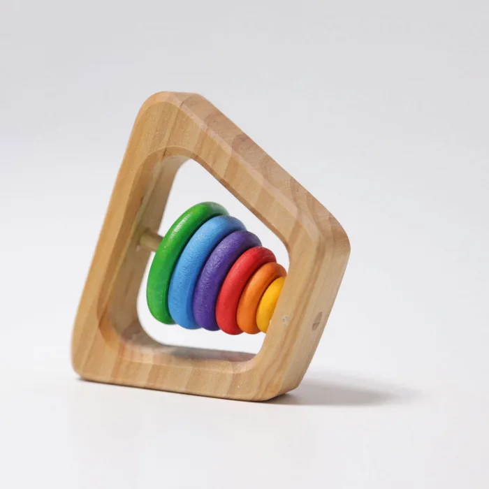 Grimm's houten rammelaar piramide